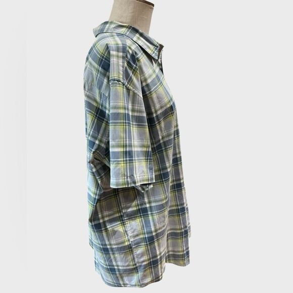Patagonia Casual Button Down Short Sleeved Shirt - Picture 7 of 7